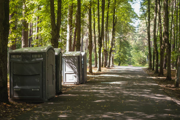 Best Porta potty delivery and setup  in Saline, MI