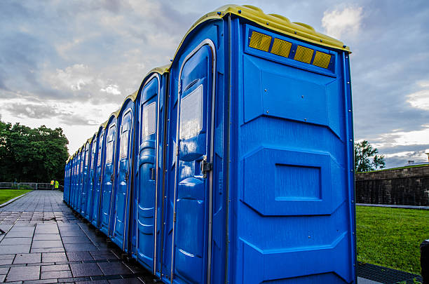 Best Porta potty rental near me  in Saline, MI